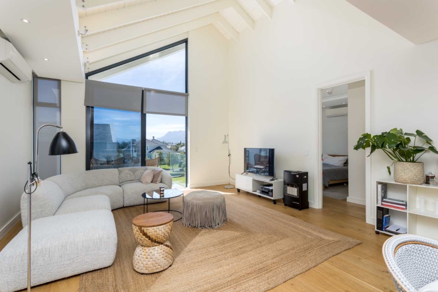 2 Bedroom Property for Sale in Val De Vie Estate Western Cape